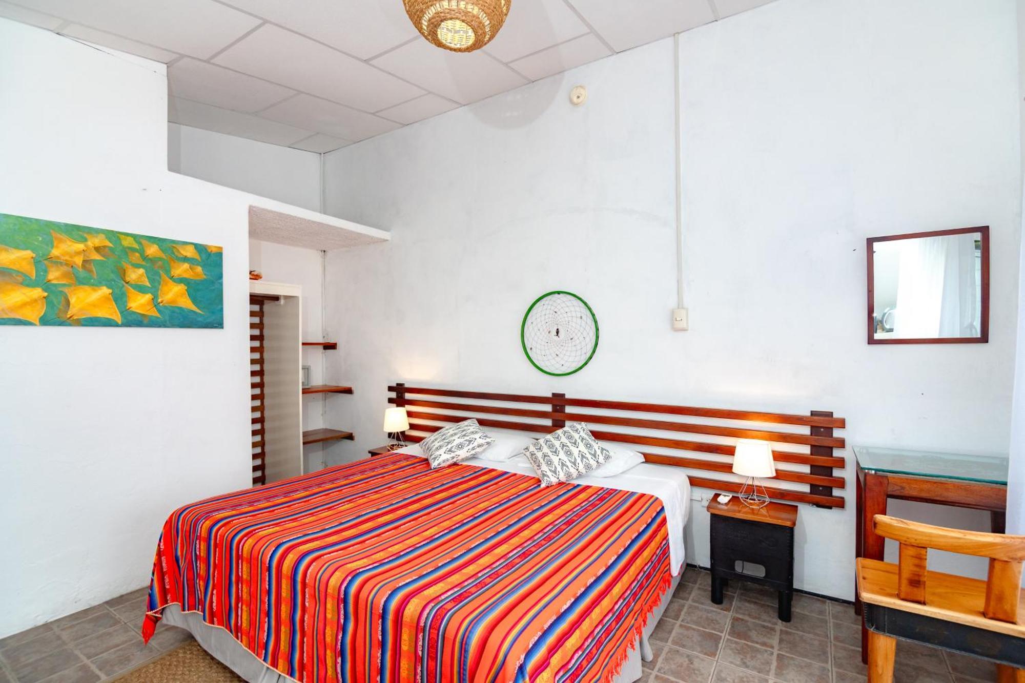 La K-Leta Boutique Guesthouse 푸에르토아요라 외부 사진