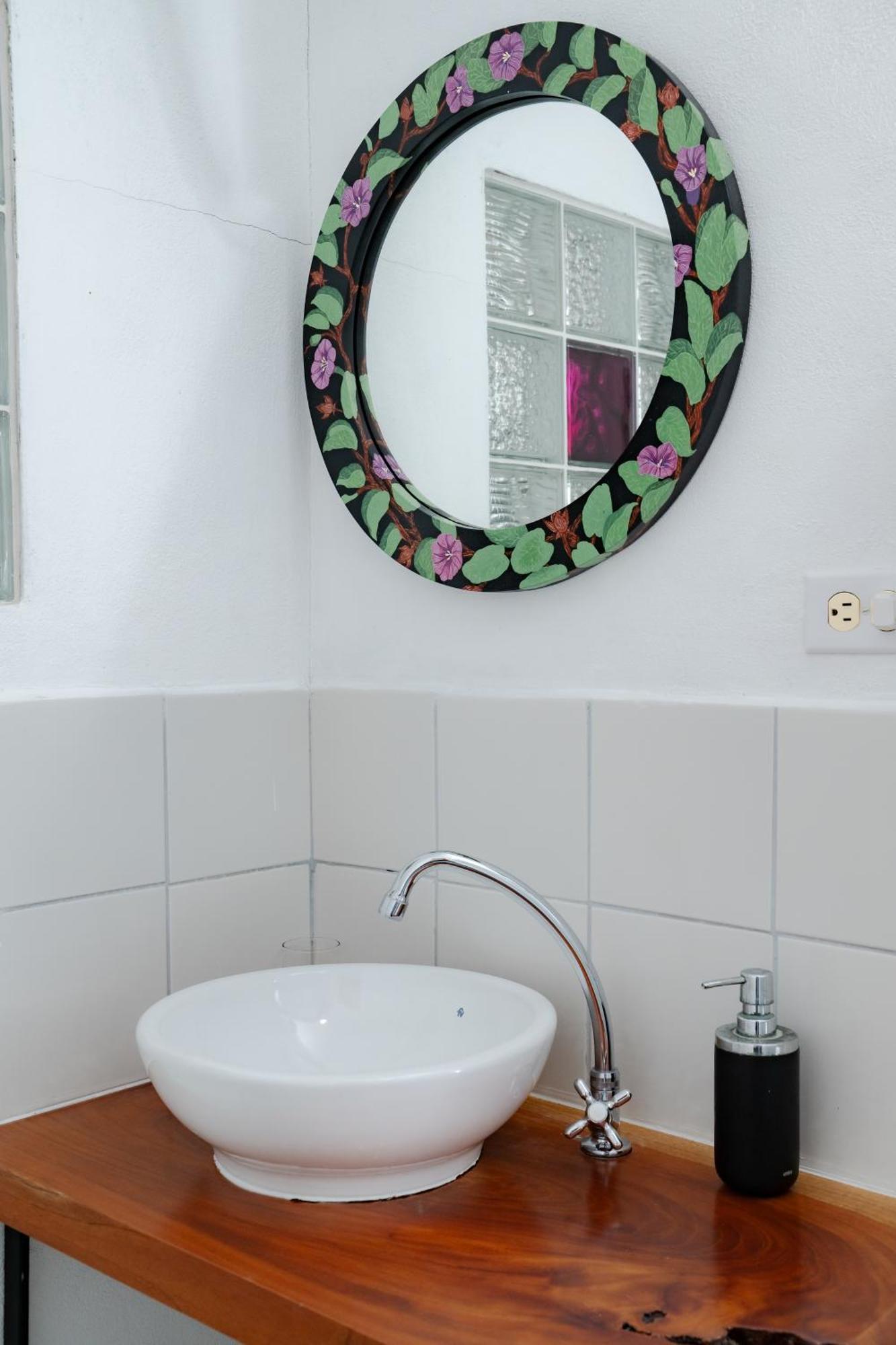La K-Leta Boutique Guesthouse 푸에르토아요라 외부 사진