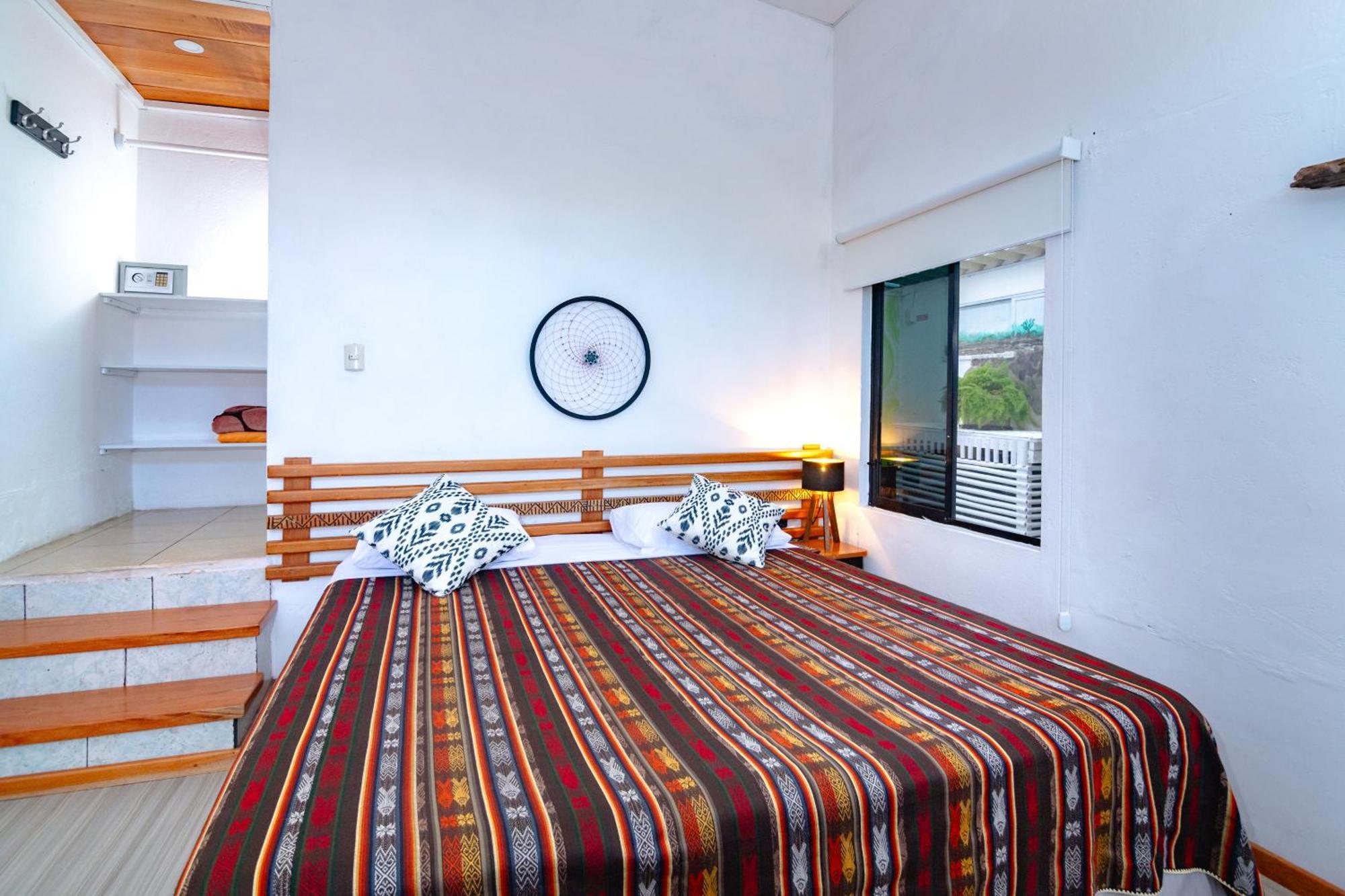 La K-Leta Boutique Guesthouse 푸에르토아요라 외부 사진