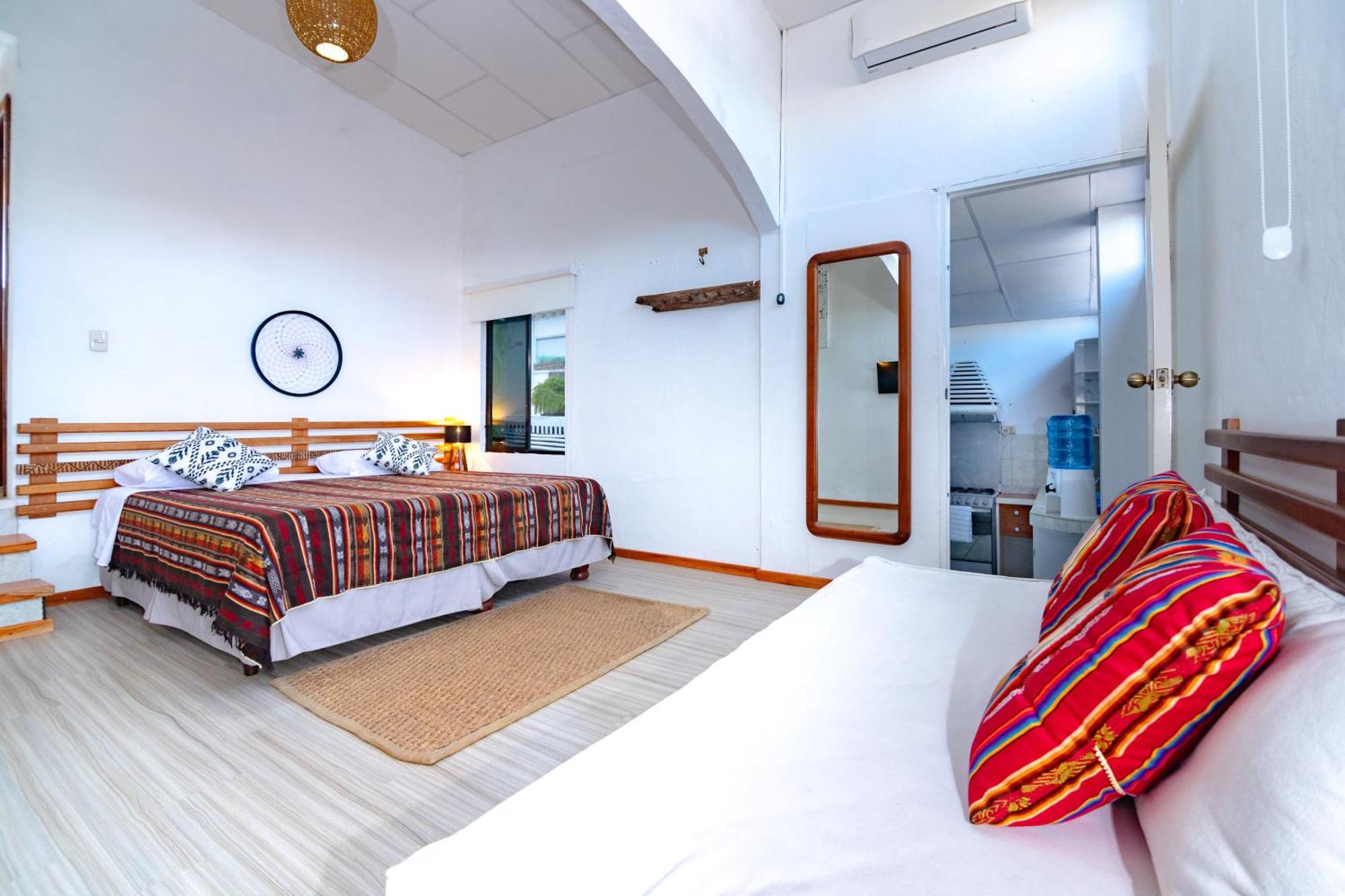 La K-Leta Boutique Guesthouse 푸에르토아요라 외부 사진