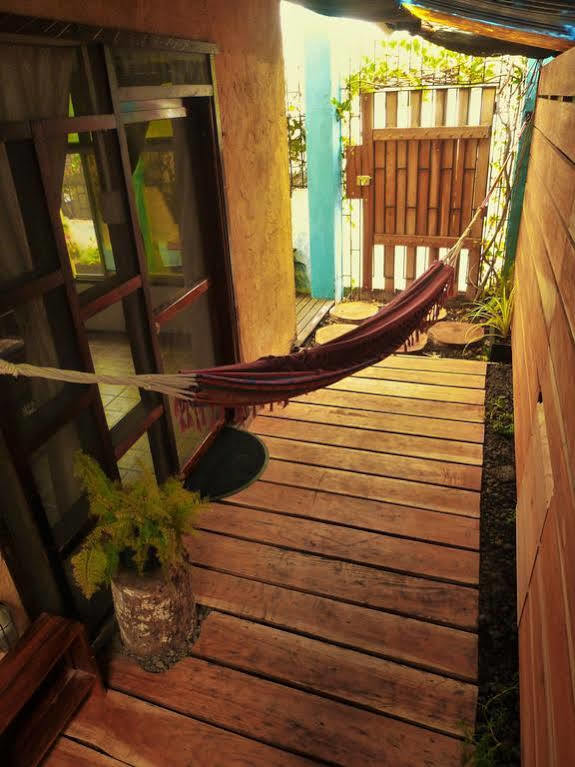 La K-Leta Boutique Guesthouse 푸에르토아요라 외부 사진